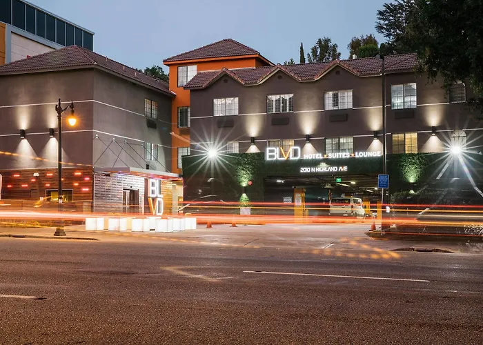 Blvd Hotel & Suites - Walking Distance To Hollywood Walk Of Fame (Adults Only)